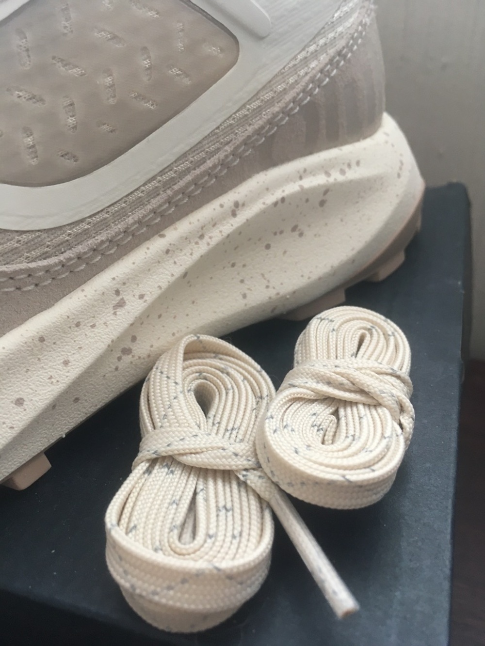 NWB $150 Olukai Makiki White Sand Tapa Women’s shoes fitness 5 neutral minamal - Picture 4 of 13